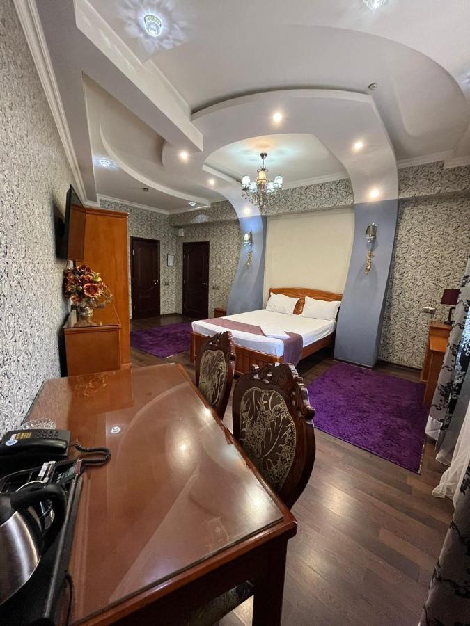 Akzhol Hotel Almaty Exterior photo